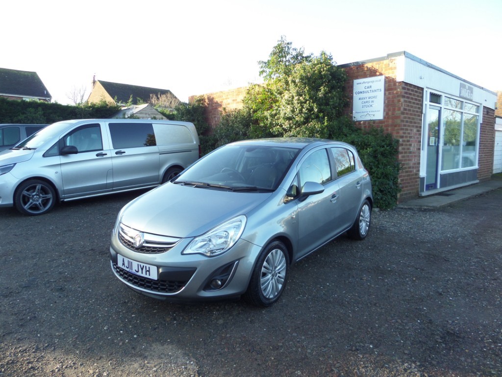  Vauxhall Corsa 1.4i 16v (100ps) SE (a/c) Hatchback 5d