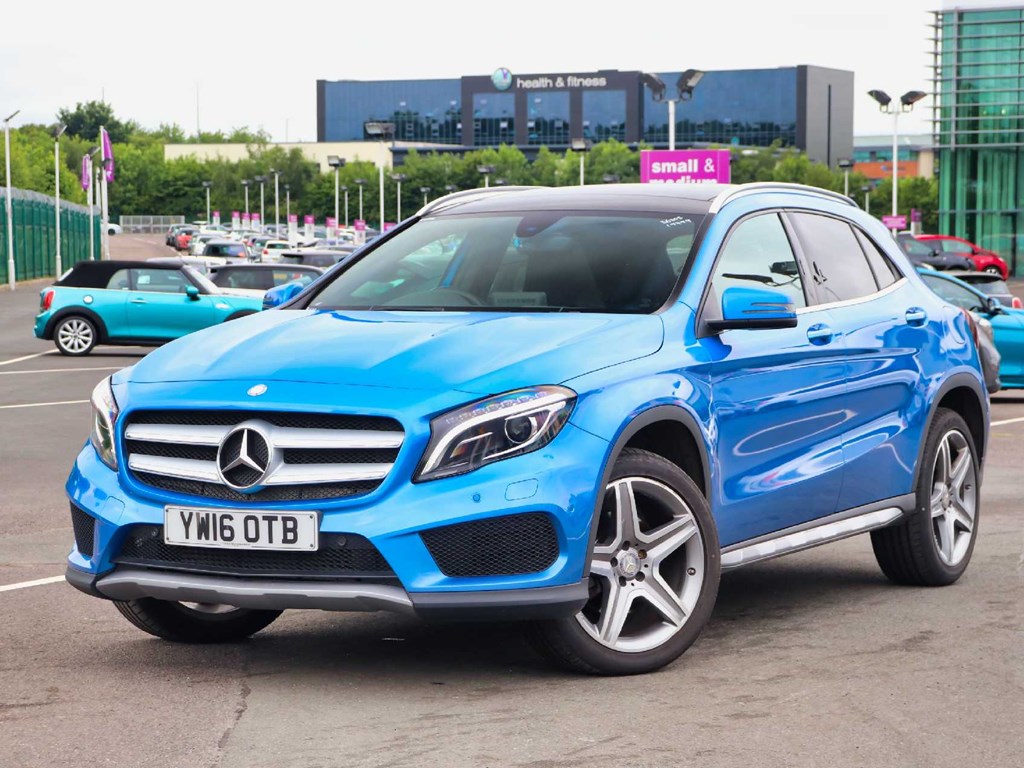  Mercedes-Benz GLA Class Mercedes-Benz GLA 220d 2.1 AMG