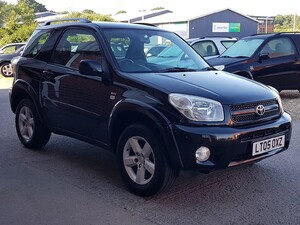 Toyota RAV- in Honiton | Friday-Ad