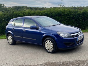 Vauxhall Astra 1.8 Life Petrol 5dr Automatic ' ***
