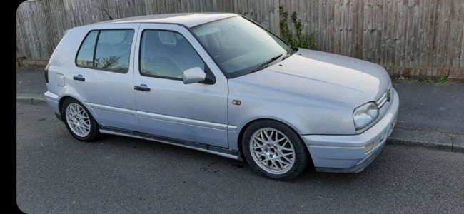 Volkswagen Golf  in Silver in Worthing | Friday-Ad