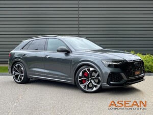 Audi Q in London | Friday-Ad