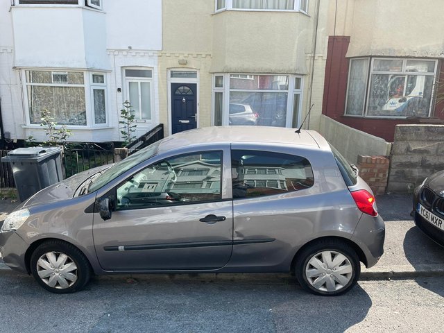 Renault Clio for quick sale excellent running motor very rel