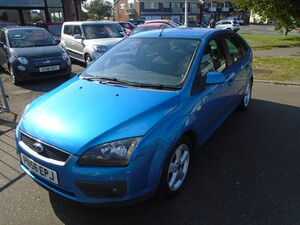 Ford Focus  in Lancing | Friday-Ad