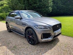 Jaguar F-Pace  in Redhill | Friday-Ad