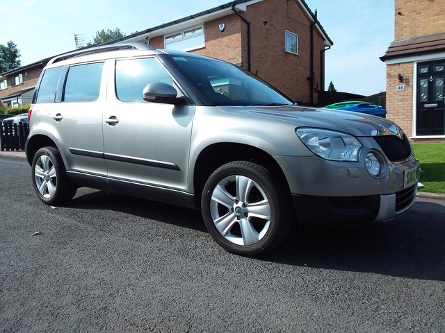 Skoda yeti se tdi cr 110 hatchback