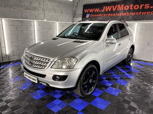 Mercedes-Benz M Class  in Brentwood | Friday-Ad