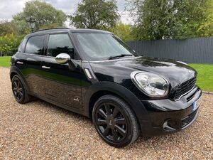 Mini Countryman  in Staines | Friday-Ad