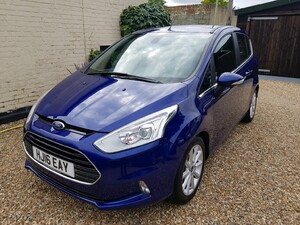 Ford B-MAX  in Aldershot | Friday-Ad