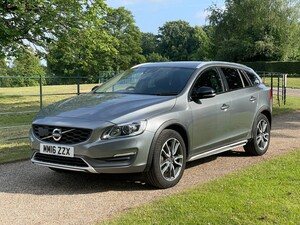 Volvo V in Hemel Hempstead | Friday-Ad