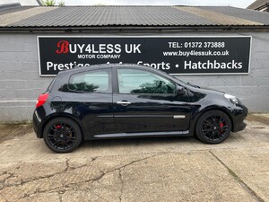 Renault Clio  in Leatherhead | Friday-Ad