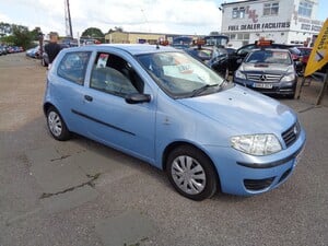 Fiat Punto  in Eastbourne | Friday-Ad