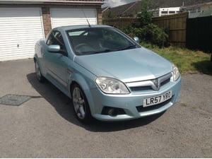 Vauxhall Tigra  in Hastings | Friday-Ad