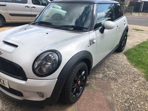 Mini Cooper S Camden in Bognor Regis | Friday-Ad