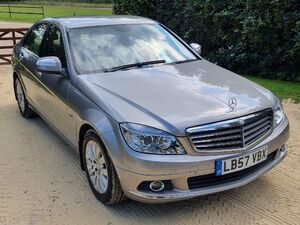 Mercedes-Benz C Class  in Bagshot | Friday-Ad