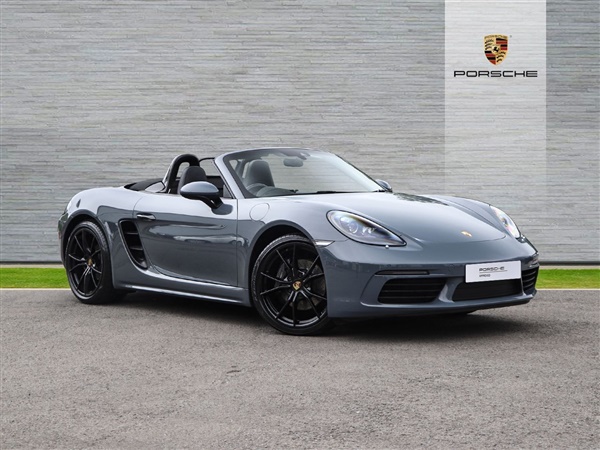 Porsche Boxster 2.0 2dr PDK