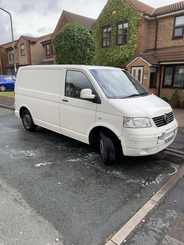 Volkswagon Transporter TDI Dirsel van