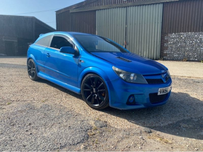 Vauxhall Astra  in Blue in Steyning | Friday-Ad
