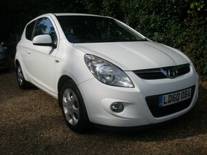 Hyundai i in Guildford | Friday-Ad