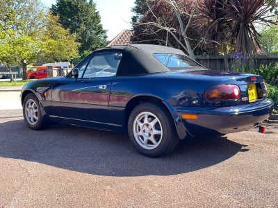 Mazda Eunos  in Blue in Worthing | Friday-Ad