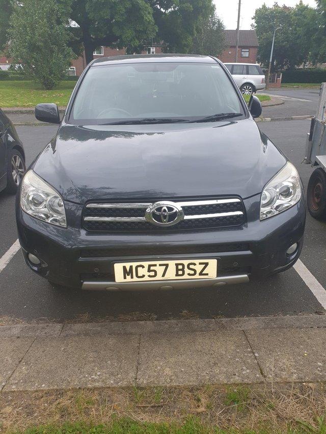  Rav 4 2L Diesel. On fantastic clean condition. Viewing