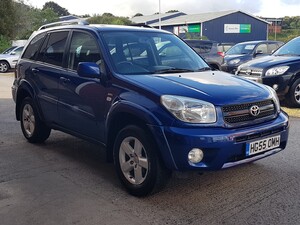 Toyota RAV- in Honiton | Friday-Ad