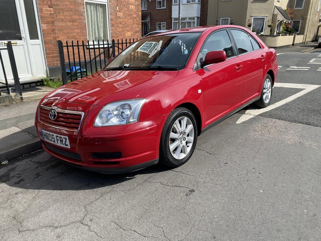 Toyota Avensis 1.8 petrol in immaculate condition.