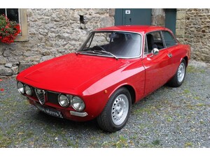 Alfa Romeo GTV  in Clitheroe | Friday-Ad