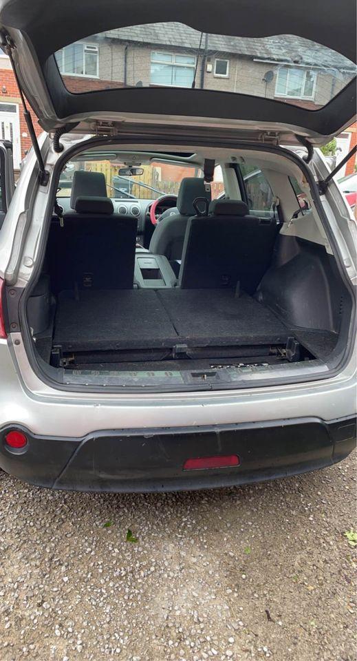 Nissan Qashqai + 2 7 Seater 1.6 Petrol