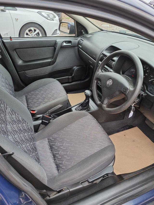 Vauxhall astra 1.6 automatic  owners