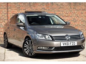 Volkswagen Passat  in London | Friday-Ad