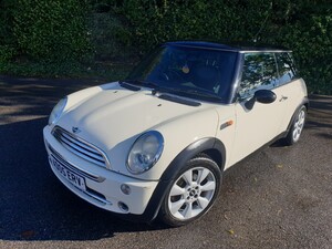 Mini Hatch Cooper  in Broadstairs | Friday-Ad