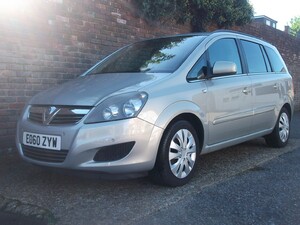 Vauxhall Zafira  in Eastbourne | Friday-Ad