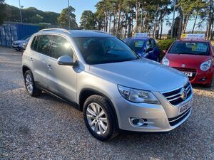 Volkswagen Tiguan  in Chichester | Friday-Ad