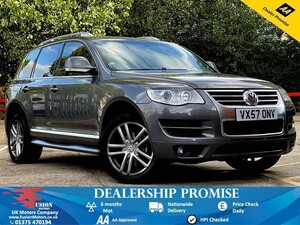 Volkswagen Touareg  in Grays | Friday-Ad