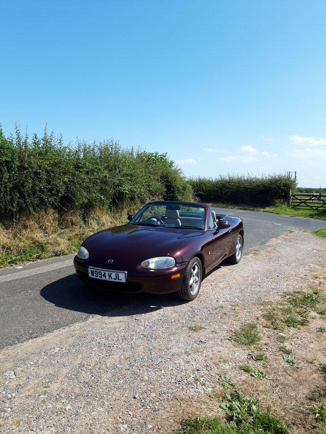 Very Tidy MX5 Mk2 Icon For sale