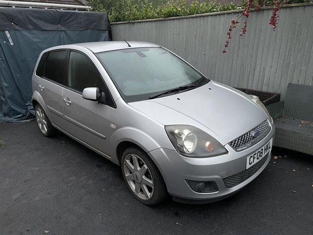 Ford Fiesta  Zetec Silver Diesel