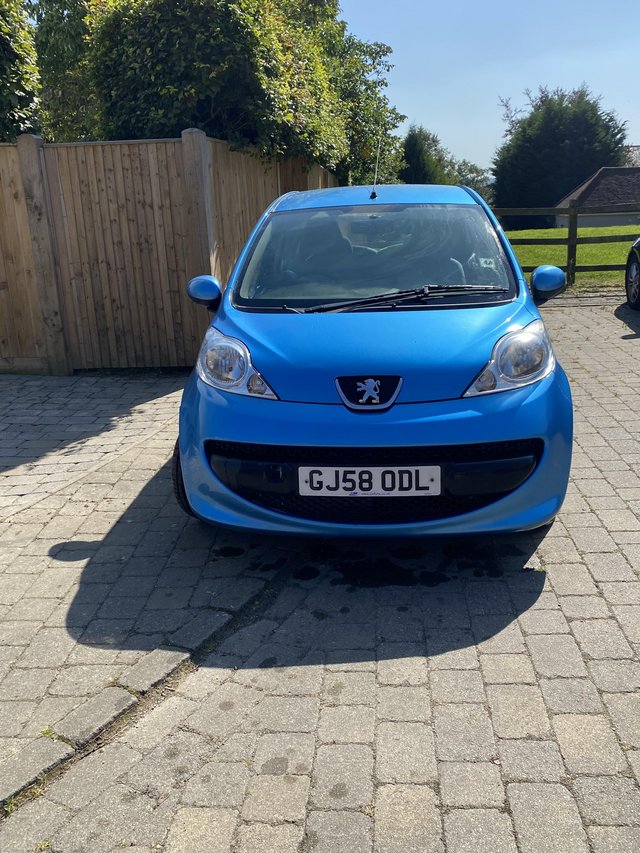 Peugeot 107 ideal first car very economical