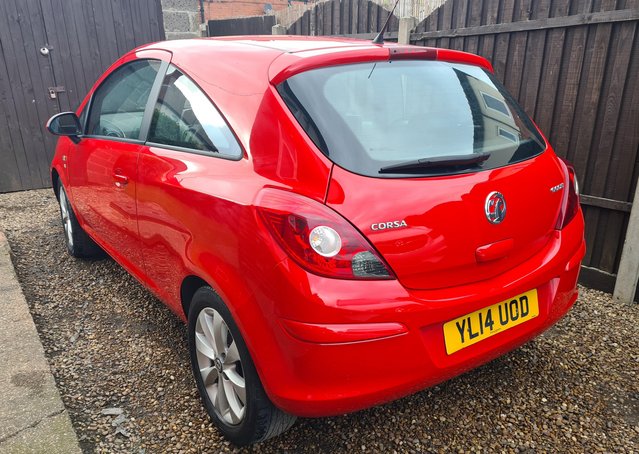 CORSA EXCITE ECOFEX 1.0 TAX £30 FOR YEAR.
