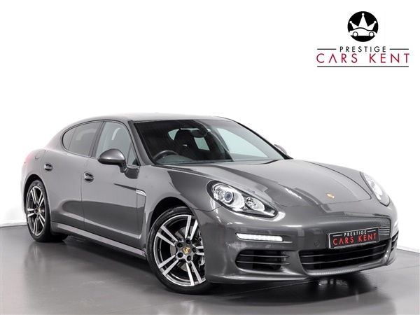 Porsche Panamera Diesel Saloon