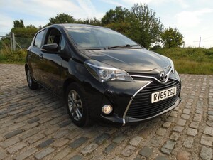 Toyota Yaris  in London | Friday-Ad