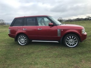 Land Rover Range Rover  in Stroud | Friday-Ad