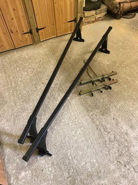 Land Rover Roof Bars and Ladder Locks