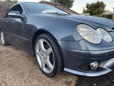 Mercedes Clk  in Blue in Eastbourne | Friday-Ad