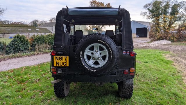 Land Rover Defender 90 Soft Top 300 TDI  “The