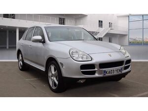 Porsche Cayenne  in Hengoed | Friday-Ad