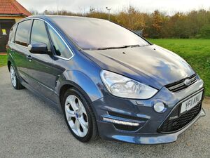 Ford S-Max  in Witham | Friday-Ad