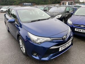 Toyota Avensis  in Rochester | Friday-Ad