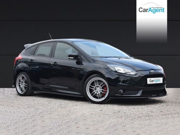 Ford Focus 2.0T ST-2 5dr