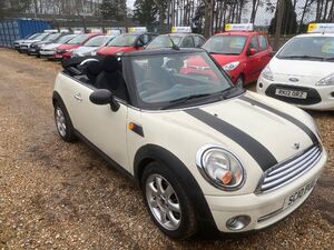 Mini Hatch One  in Chichester | Friday-Ad